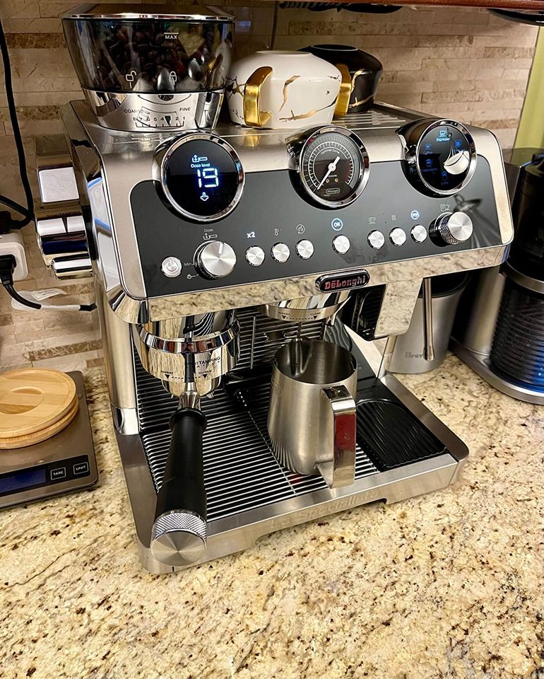 De'Longhi EC9665M La Specialista Maestro Espresso Machine