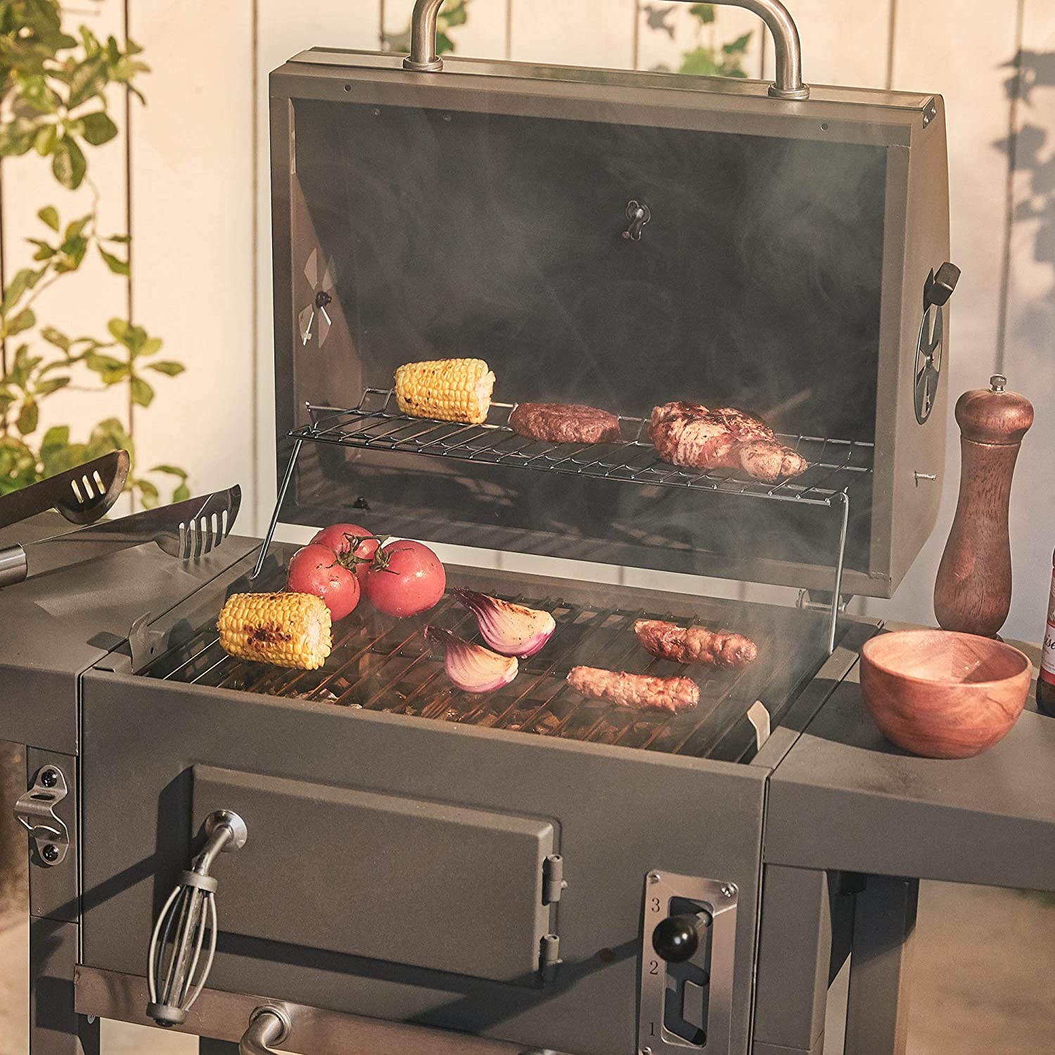 VonHaus Compact Charcoal BBQ – Barbecue with Warming Rack, Adjustable Height & Temperature Gauge – Portable, Bottle Opener Feature, Ash Catcher & Additional Storage Shelf