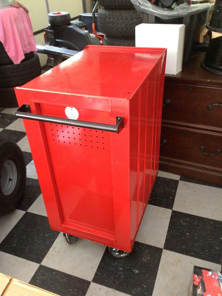 CRAFTSMAN 2000 Series 26.5-in W x 34-in H 5-Drawer Steel Rolling Tool Cabinet