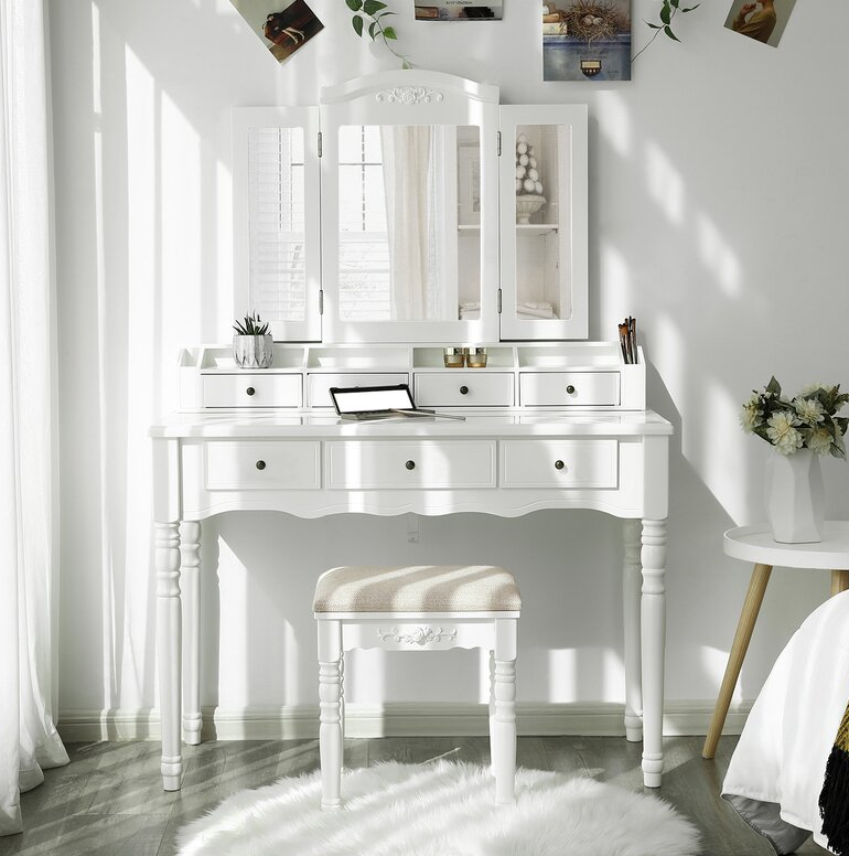 Soares Vanity Set with Stool and Mirror